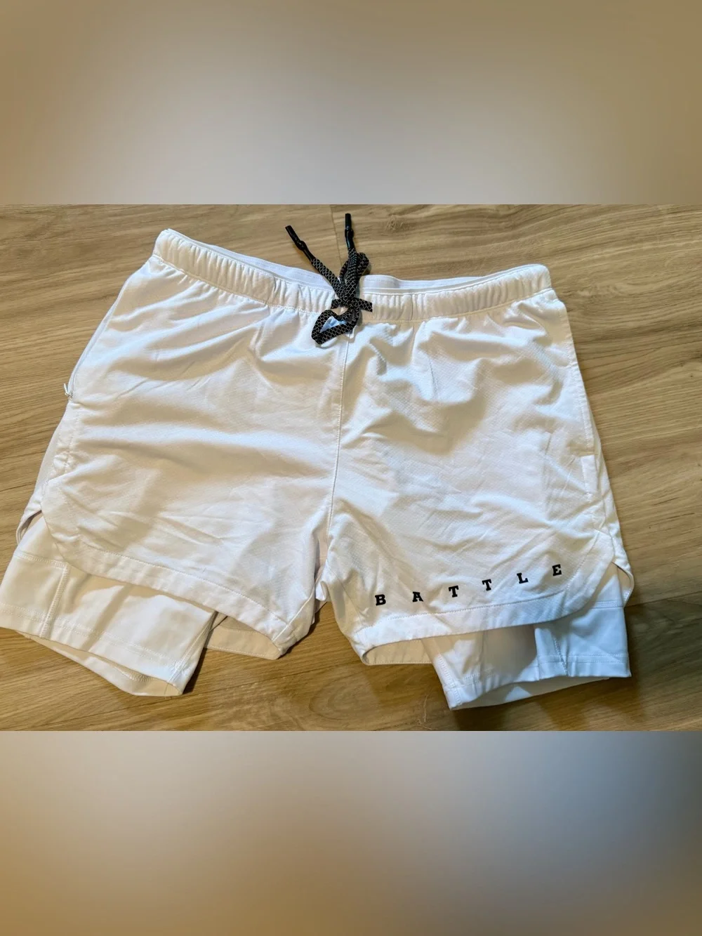 BATTLE Men's White Athletic Double-Layer Training Shorts